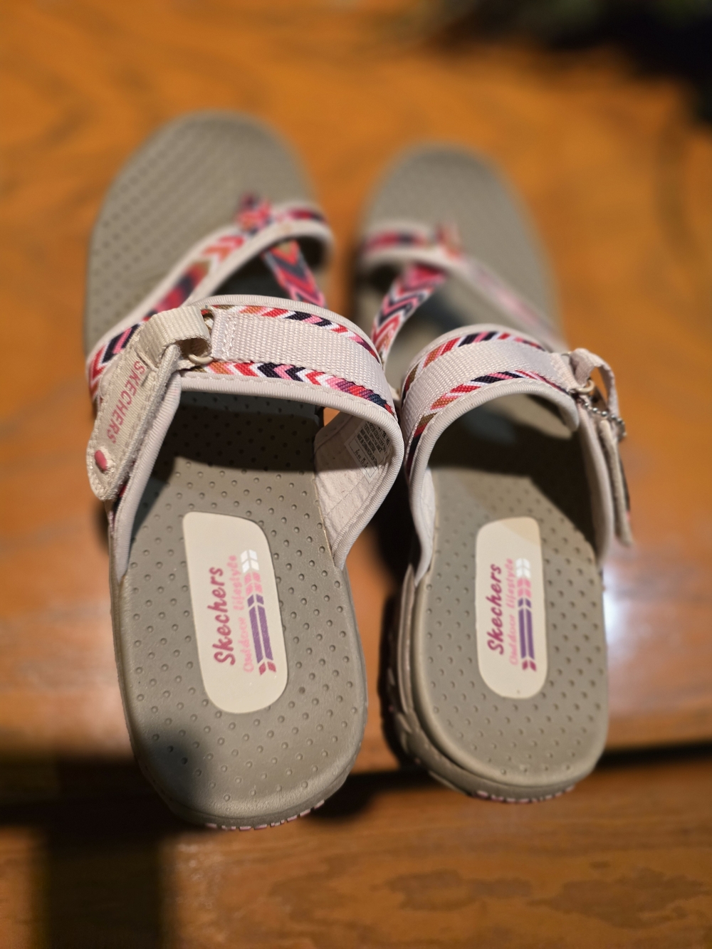 Skechers Women’s Light Gray and Pink Strap Comfort Sandals - Picture 5 of 5